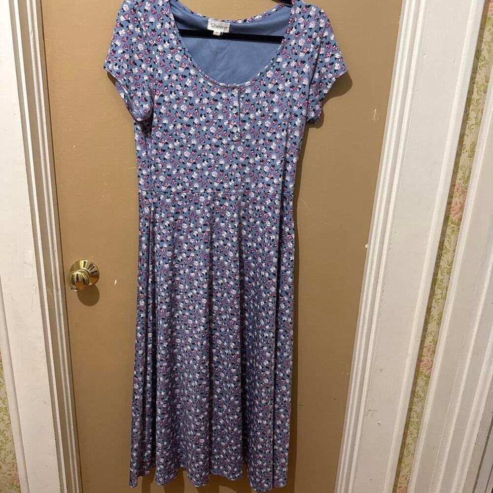 52seven blue floral midi dress